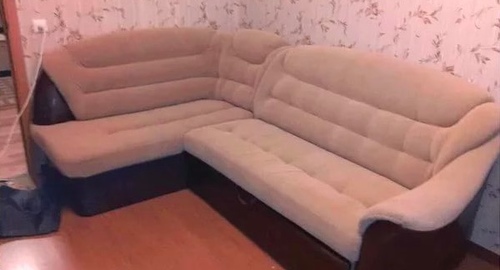 Перетяжка углового дивана. Хвалынск